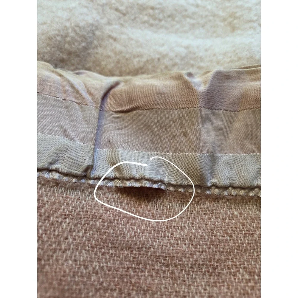 Vintage St.  Marys 100% Wool‎ Camp Striped Blanket Peach Pink Ombre 56x80